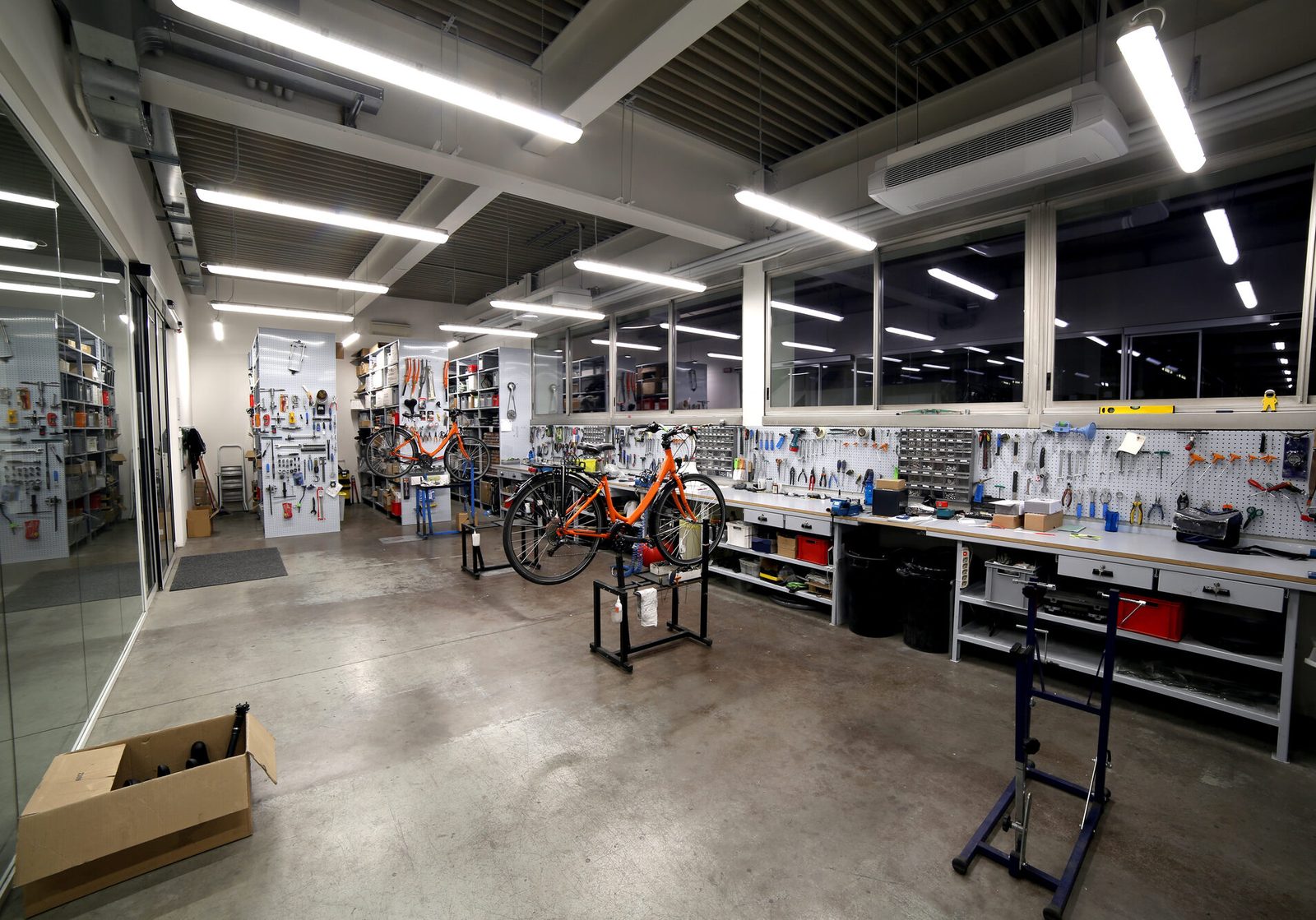 well organized mechanical workshop